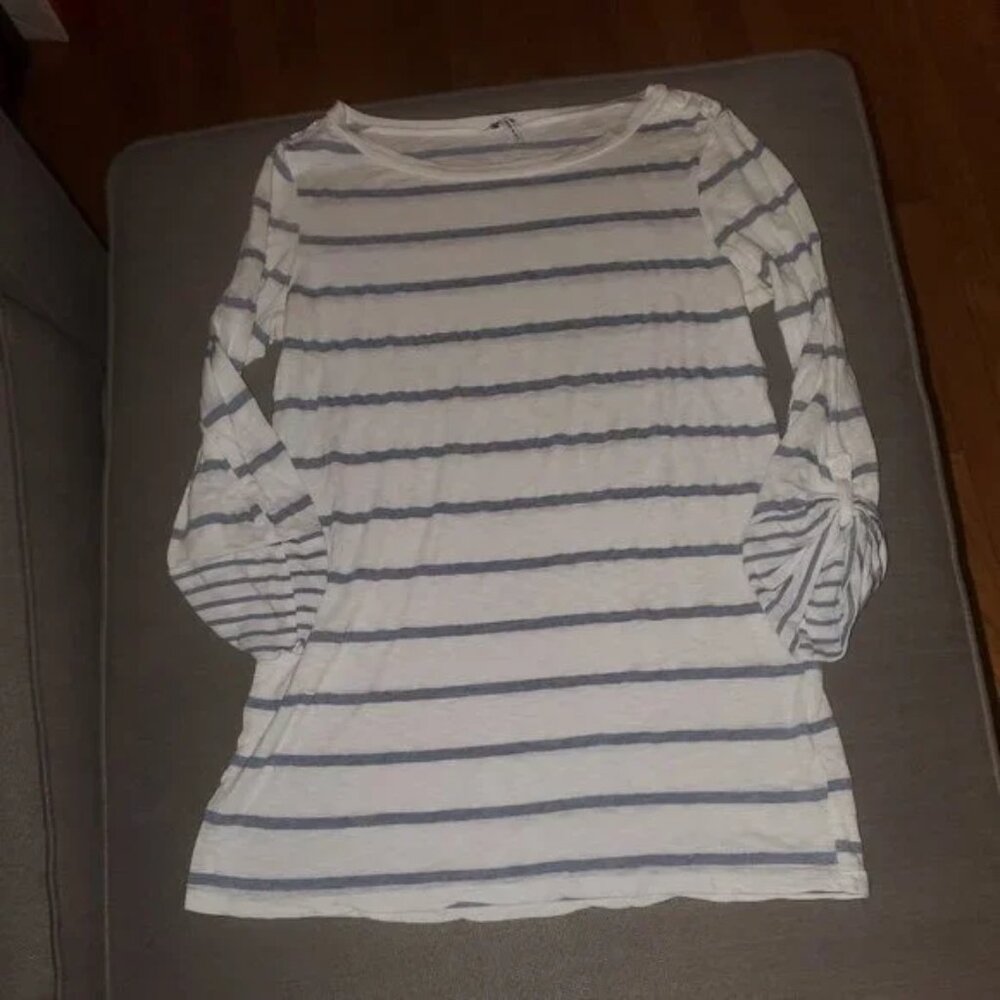 Splendid white with blue stripes top - XS - lightly used